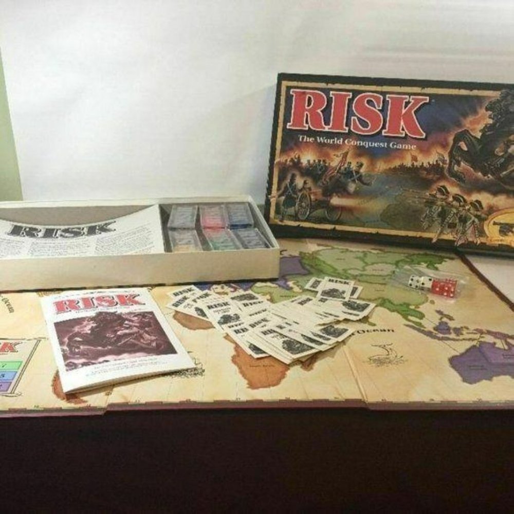 RISK THE WORLD CONQUEST 1993‎ Board Game